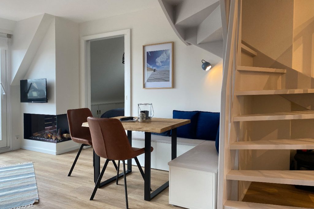 12 Blick zum Schlafzimmer